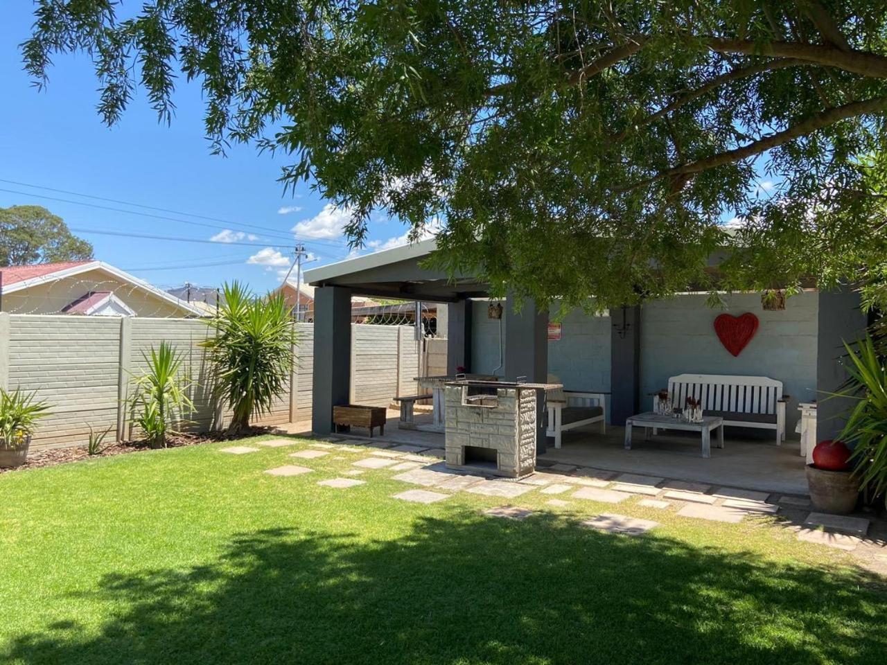 Karoo Heart Apartment โบฟอร์ตเวสต์ ภายนอก รูปภาพ