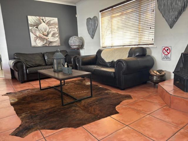 Karoo Heart Apartment โบฟอร์ตเวสต์ ภายนอก รูปภาพ
